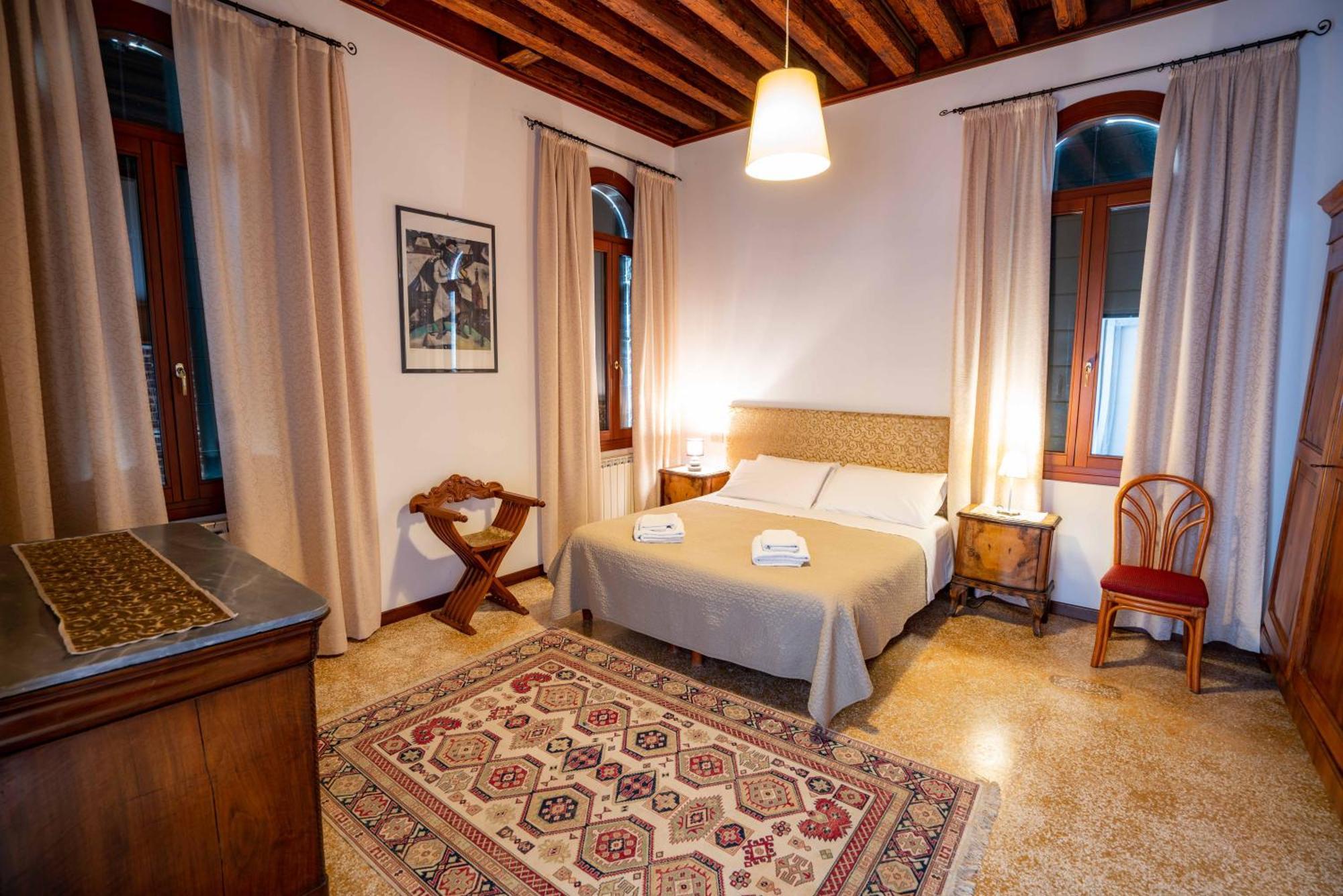 San Trovaso Apartment Veneţia Exterior foto